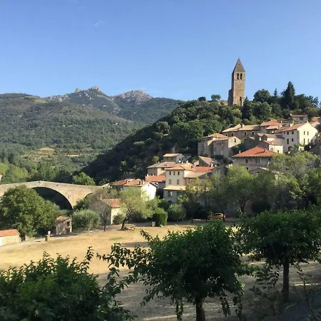 Le Diable Par La Queue Holiday home